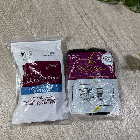 Hanes Silk Reflections Slightly Imperfect Pantyhose Tights Black & Brown NEW VTG - Picture 1 of 6